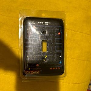 Brand new light switch cover! Nintendo licensed in original plastic.